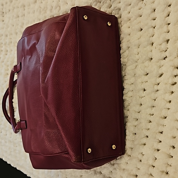 Kate Spade Magenta Pebbled Leather Zipper Pocket Satchel Shoulder Bag - Picture 2 of 4